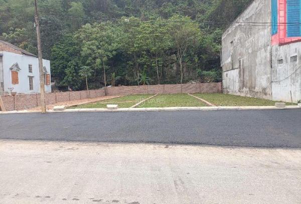 Giá không tin nổi mặt phố 🏢 trung tâm chỉ 910tr duy nhất 1 lô