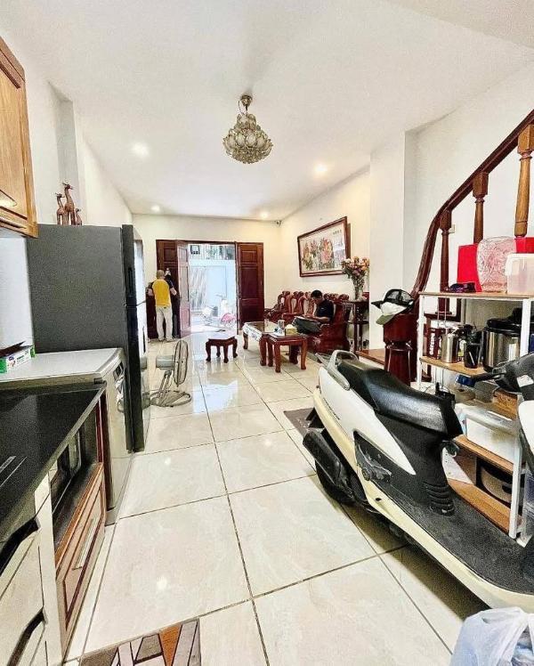 Bán nhà lạc long quân-tây hồ 52m*6 tầng,mt 4.1m,oto đỗ 🏚️ cửa ngày đêm