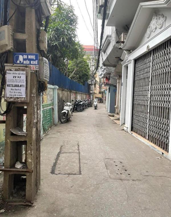 Bán nhà riêng ngõ 127 hào nam, đống đa, 41m2, 🔥 3t 3 ngủ, 7.7 tỷ