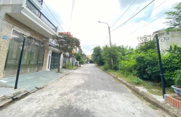 Chuyển 🏠 nhượng lô đất siêu to tuyến 3 đướng Máng Nước ngay ngã 5 Cơ Điện