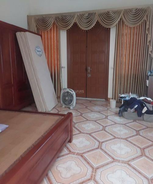 Chủ cần bán Nhà mặt phố 98m²