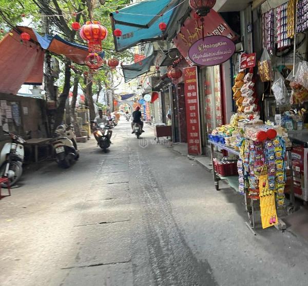 7,850 tỷ-nhà đẹp ở ngay-ngõ thông-3 nhà ra ô tô-thiết 💥 kế thông minh-đầy đủ công