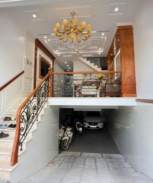 Cần bán Nhà mặt phố 68m²