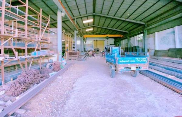 XT360 Cho thuê Xưởng , văn phòng , khuôn viên 1000m2 BIÊN HOÀ 🏘️ - ĐỒNG NAI • Sẵn Cẩu Trục 5t