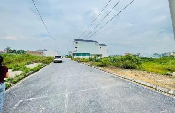 Bán Đất nền riêng lẻ 100m²