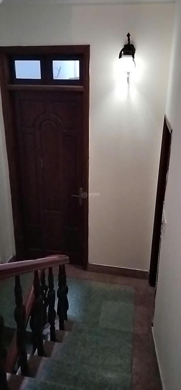 Nhà ngõ 35m2 4 🆘 phòng ngủ ngõ 81 lương định của