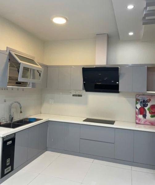 Bán Nhà mặt phố 100m²