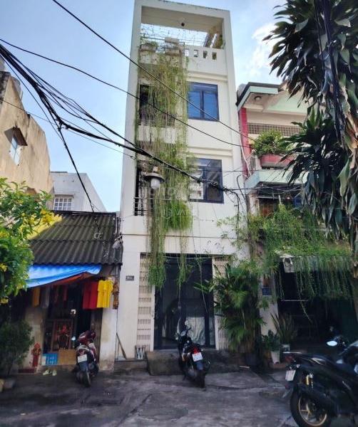 Nhà HXH Lê Đại Hành, P.14, Quận 11 | 4,3 x 13 | Trệt 2 Lầu 🏡 ST | 4PN 3WC | Giá 18tr