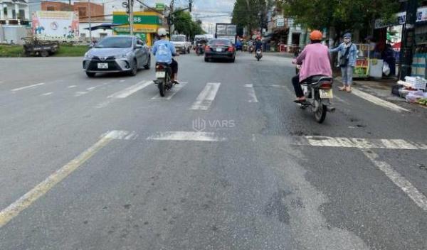 Bán Đất Mặt 🏣 Tiền Đường Thông Buôn Bán Kinh Doanh