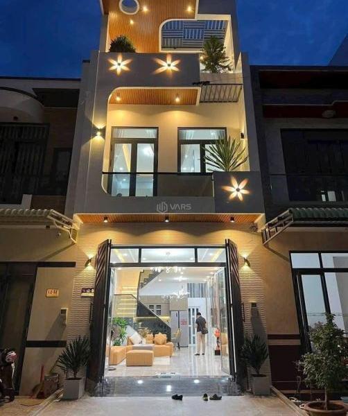 NHÀ MỚI 1 TRỆT 2 LẦU. 120M2 . 3 PHÒNG NGỦ. ĐƯỜNG Ô TÔ 6M 🔥 TRUNG TÂM THỦ DẦU MỘT