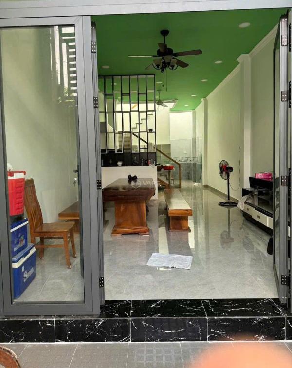 Nhà đẹp diện tích 🏣 to 4mx15m 1 lầu tân chánh hiệp 08 q12