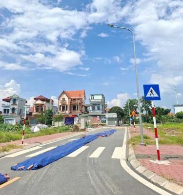 Bán Đất nền riêng lẻ 100m²