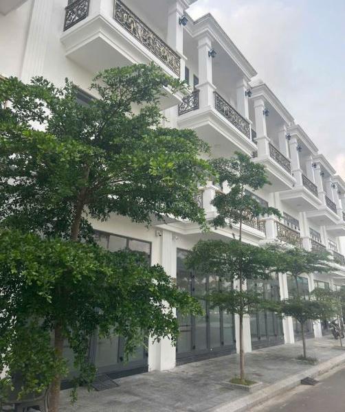 Cho thuê shophouse 🌊 3 tầng mặt tiền KĐT An Phú Thịnh , Quy Nhơn