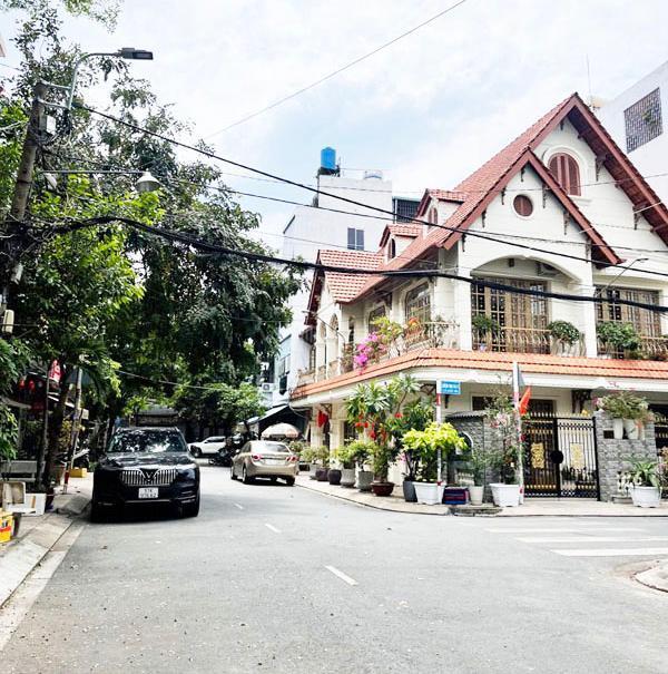 Cần bán Nhà trong hẻm 64m²