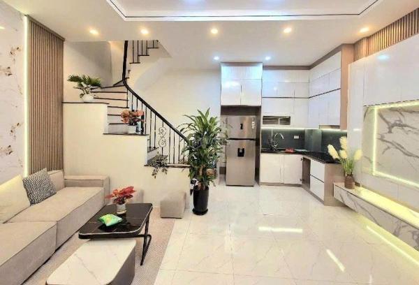 Nhà riêng minh 👍 khai 5 tầng lô góc 2 mặt tiền nhà mới nội thất đẹp giá tốt