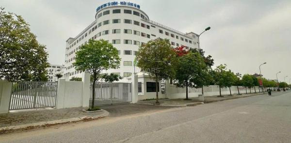 Em cần bán liền kề trục chính 24m 🏘️ dự án cienco5 mê linh - 65tr/m