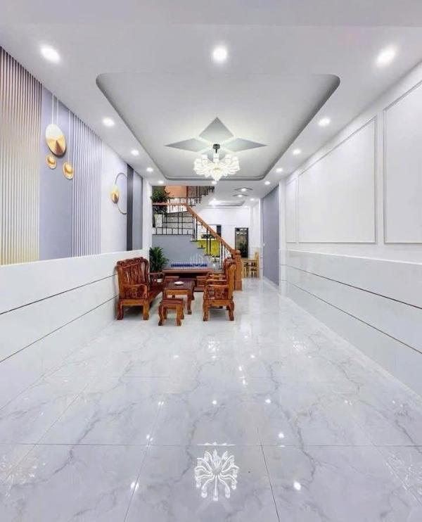 Chính chủ bán nhà 2 tầng mt nguyễn kim công, tp tân an, gần 🆘 aeon, 1 tỷ 4, shr