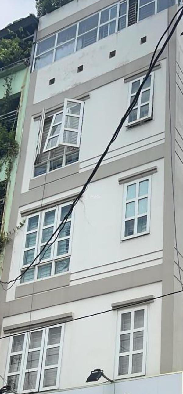 Nhà mặt 🏡 phố xuân đỉnh lô góc ô tô tránh