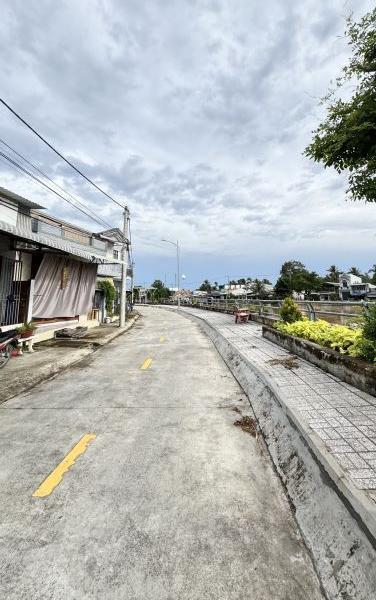 Bán Nhà mặt phố 75m²