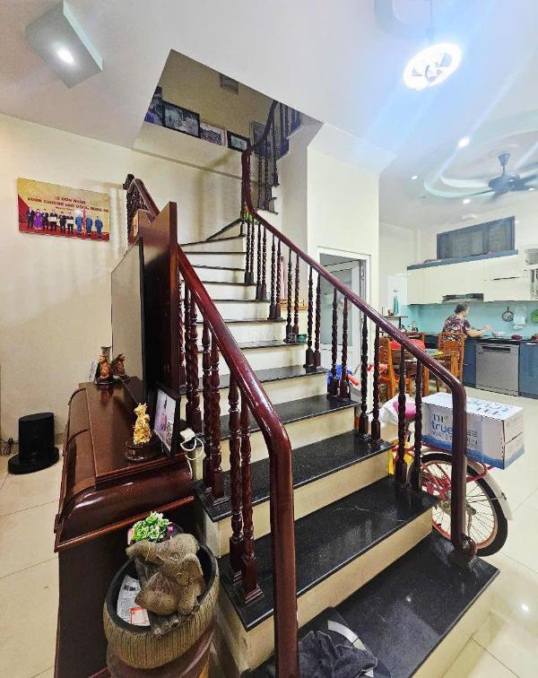 Cần bán Nhà trong hẻm 53m²