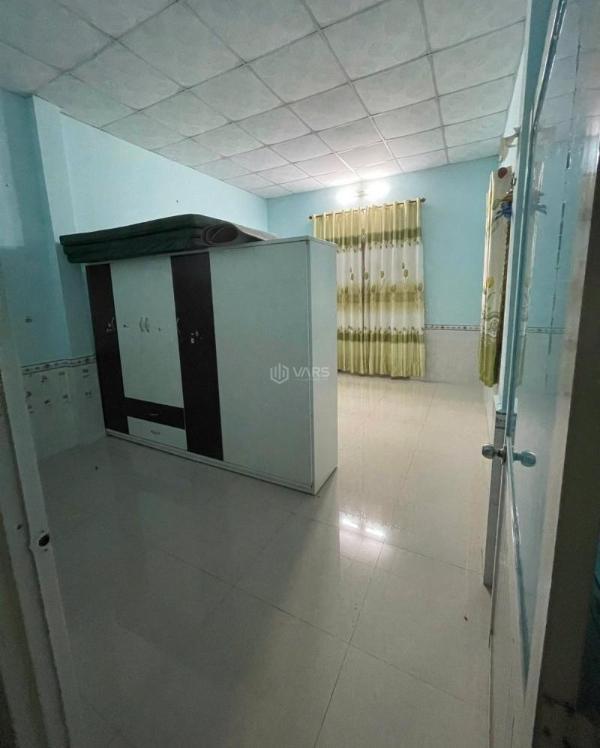 Bán nhà c2 3pt, 95m2, 2pn, nhỉnh 2 tỷ đường 22 👍 tháng 12, bình dương.