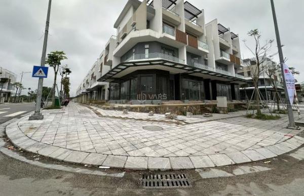 Căn góc dự 💥 án BGI mặt tiền HOÀng Quốc Việt 172,5m2 13.5 tỷ