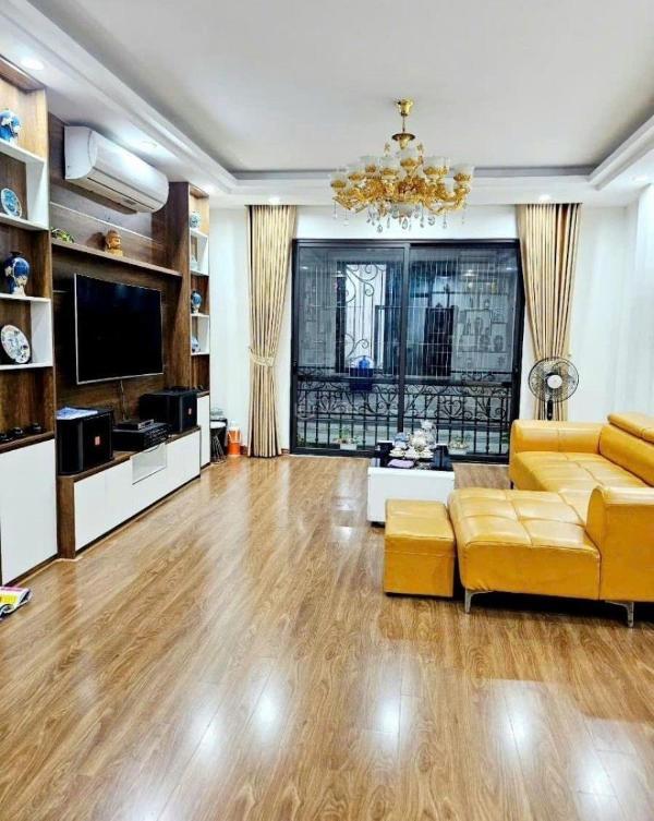 Cần bán Nhà trong hẻm 52m²