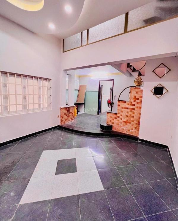 Cần bán Nhà trong hẻm 53m²