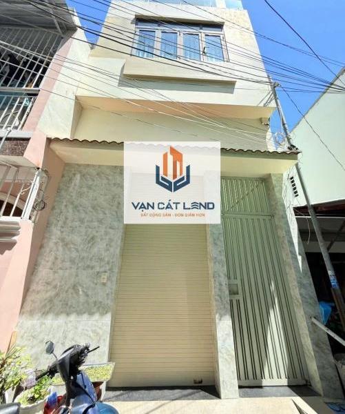Cần bán Nhà trong hẻm 73m²