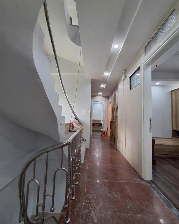 Cần bán Nhà trong hẻm 140m²