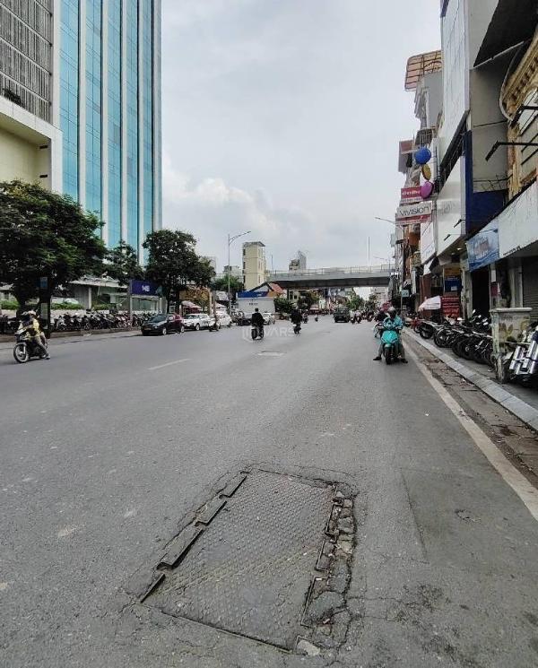 Nhà ngã tư bạch 💥 mai, 5 tầng tiện ích đủ thứ tưởng không có?