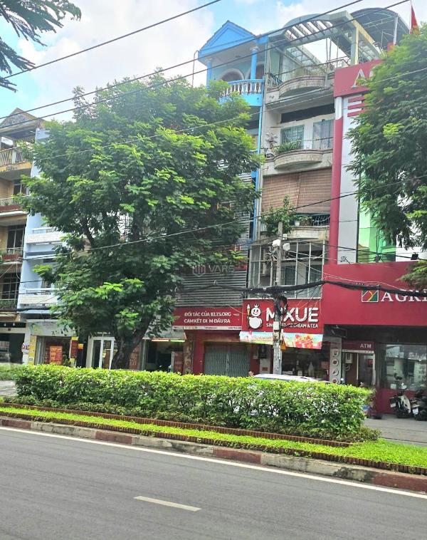 Cần cho thuê Nhà mặt phố 400m²
