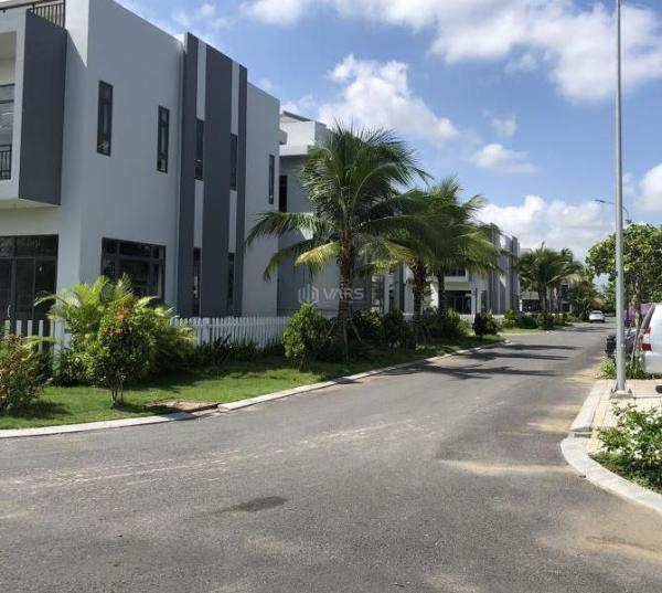 CC gửi cho thuê 🌊 biệt thự nằm tại Khu đô thị Bella Villa , 8x17, có 3 phòng ngủ,3WC, 18 tr