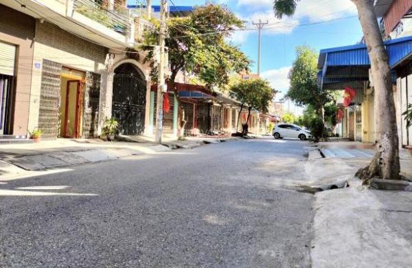 Cần bán Nhà trong hẻm 80m²