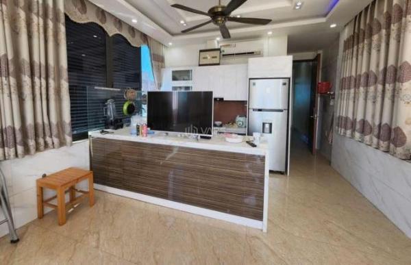 Cần bán Nhà mặt phố 81m²