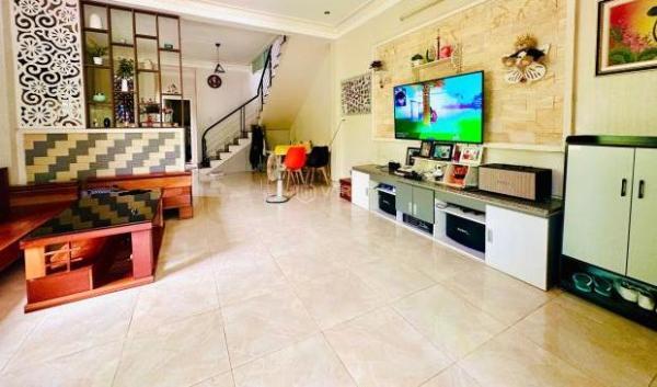 Nhà Kim Long vị trí đẹp, đường 💥 ô tô tránh nhau giá chỉ 3 tỷ