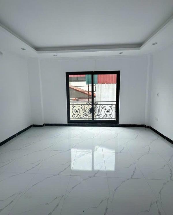 Cực 🏢 thơm - nhà mới tinh - ô tô đỗ cổng - 30 m2 - nhỉnh 4 tỷ