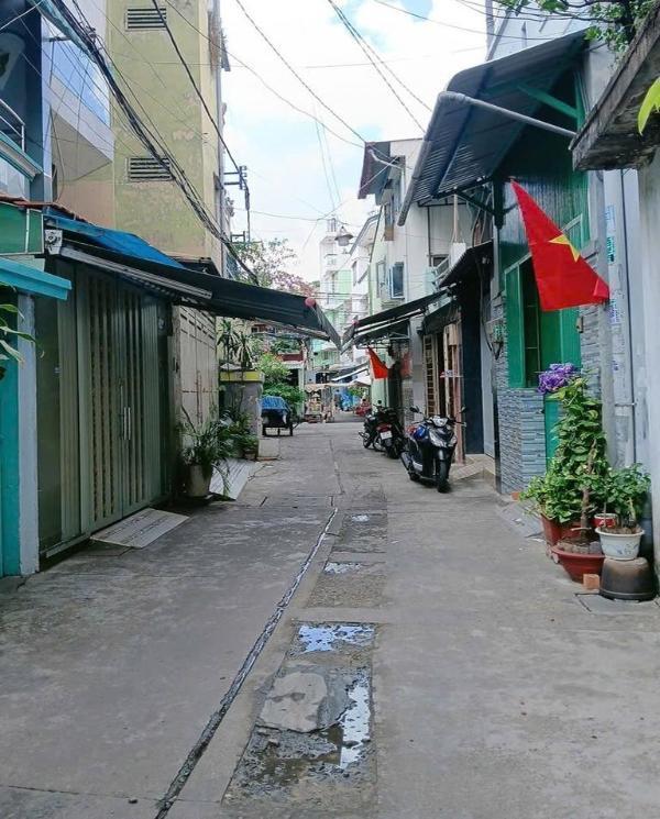 Cần bán Nhà trong hẻm 46m²