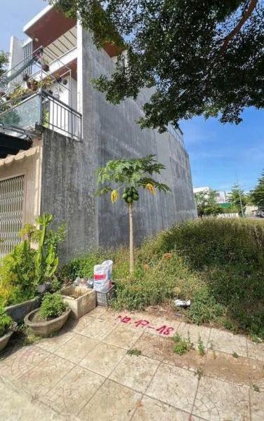 CHUYỂN NHƯỢNG LÔ ĐẤT HƯỚNG ĐÔNG VEN TRỤC LÊ THÁNH TÔN GIÁ 1.5 tỷ TRUNG 🏢 TÂM QUẢNG NGÃI