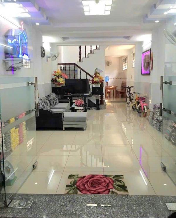 Bán Nhà trong hẻm 64m²