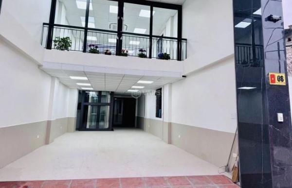 Cho thuê nằm tại KĐT Mễ Trì Hạ,150m², nhà 🏢 5 tầng, điều hòa nóng lạnh thang máy
