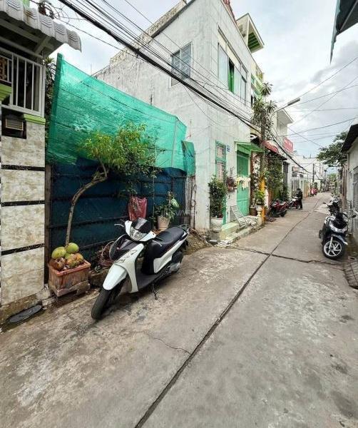 Bán nền hẻm 102 đường Lê Anh Xuân dt 🏚️ 78m2 sổ hồng giá 2ty400tr