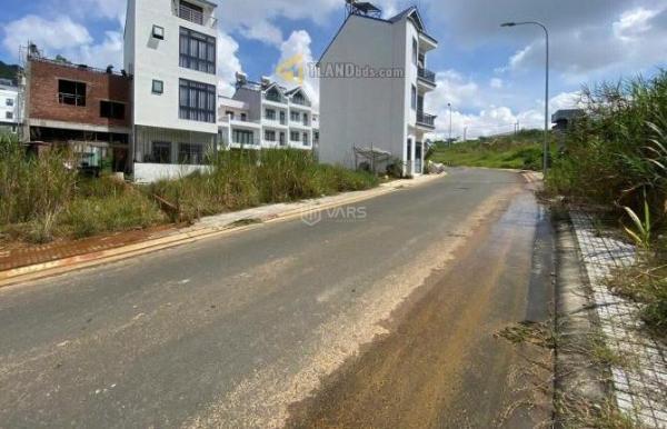 Chủ cần bán Đất nền riêng lẻ 65m²