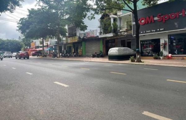 💥 Bán 🏢 nhà 2 tầng mặt tiền Lê Thánh Tông - Gần Khách sạn Biệt Điện. 💰 15.5 Tỷ