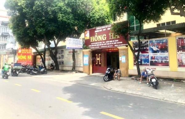 Cho thuê Nhà mặt phố 2500m²