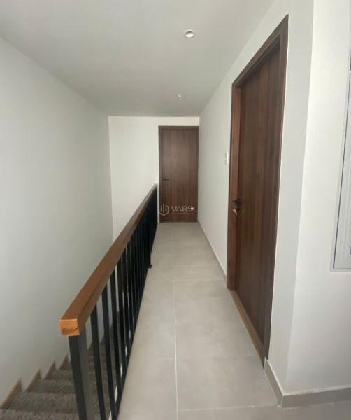 Cho thuê Văn phòng, toà nhà văn phòng 100m²