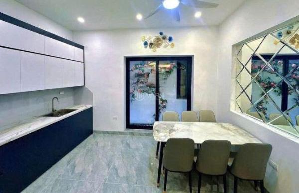 Cho thuê biệt thự khu đô thị the manor mễ trì, 🏡 Nam Từ Liêm, Hà Nội.có thang máy