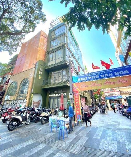 Cho thuê 💥 Góc 2 MT 40A Trần Cao Vân , Phường Võ Thị Sáu Quận 3. DT 5x15m nhà 6 tầng có TM