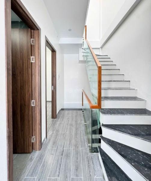 Bán Nhà trong hẻm 52m²