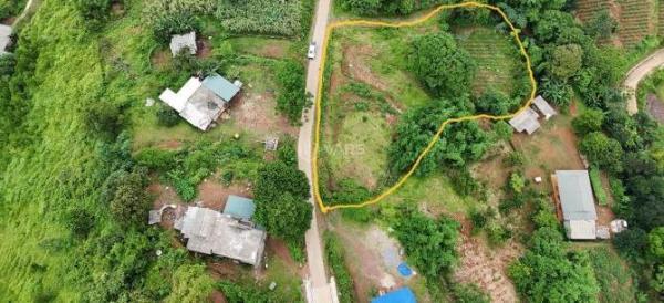 Bán lô đất 2300m có 400m thổ 🏚️ cư. Giá siêu rẻ. View bản làng, cánh đồng